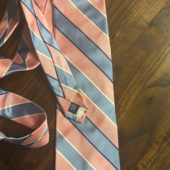 Lot of ties - Picture 4 of 7